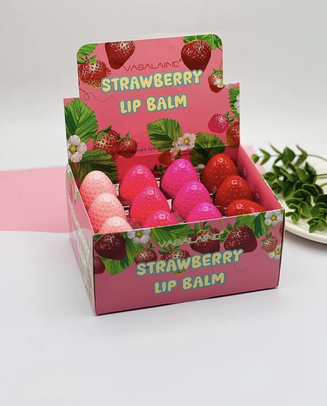 بالم لب توت فرنگی اصل