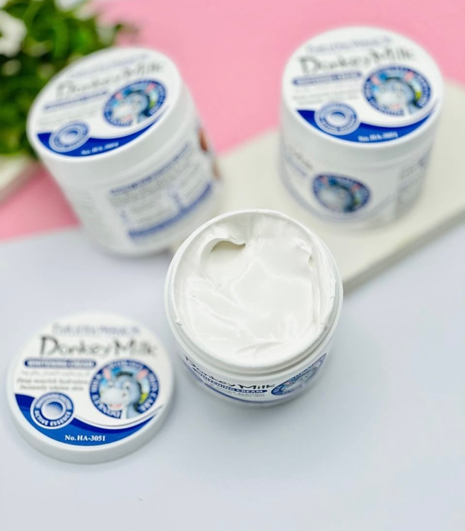 کرم سفیدکننده بدن شیرالاغ